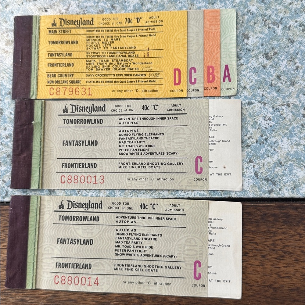 Vintage Disney Ticket Books w/ 70’s Artwork. Bicentennial America on Parade.